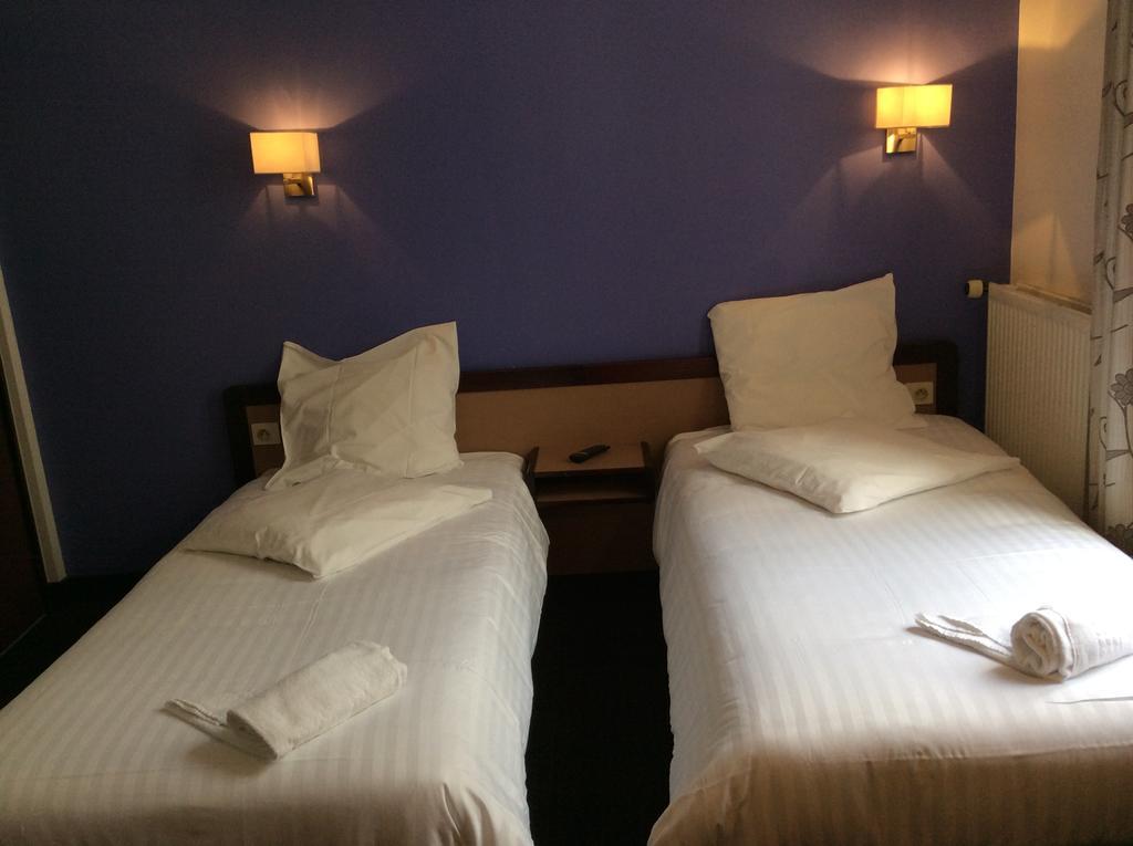 Hotel De La Place Malakoff Szoba fotó